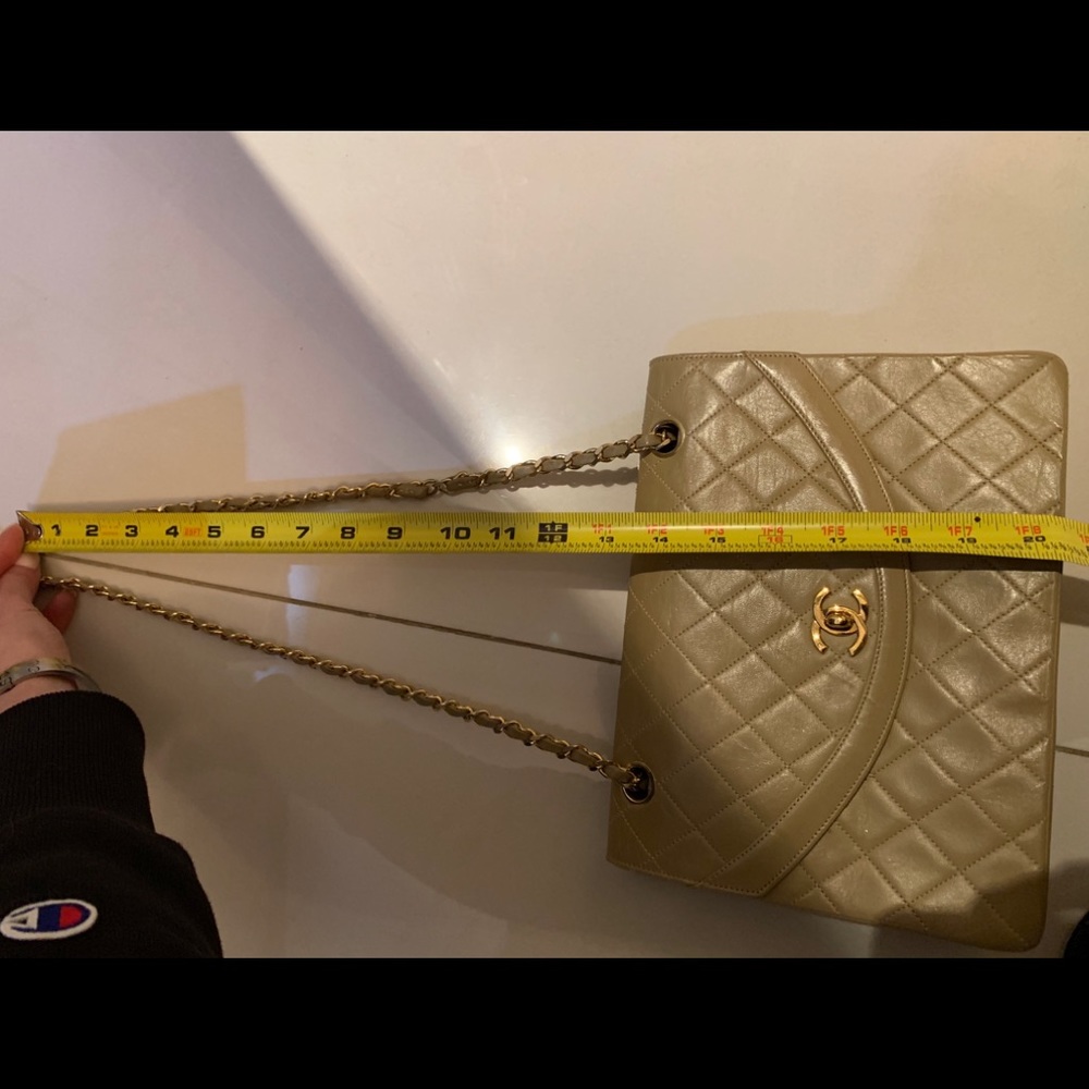 Stunning vintage Chanel bag. Original packaging - Picture 8 of 8